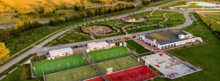 Cornișa AquaPark & Sports,  Botoșani